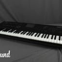 Yamaha Motif XF6 Music Workstation Synthesizer in Very Good condition