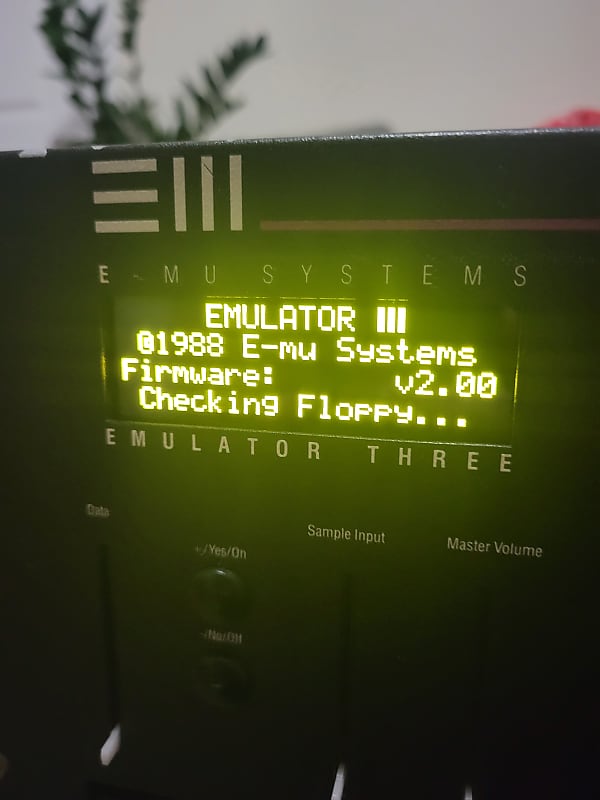 E-MU Systems Emulator III 61-Key 16-Voice Sampler Workstation | Reverb