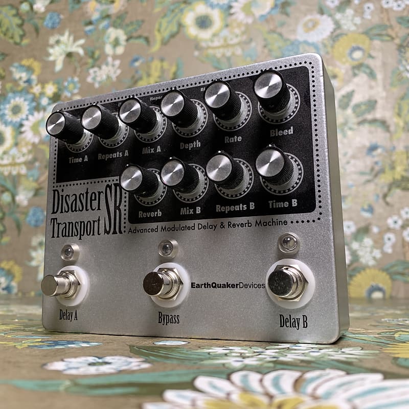 EarthQuaker Devices Disaster Transport SR Reverb
