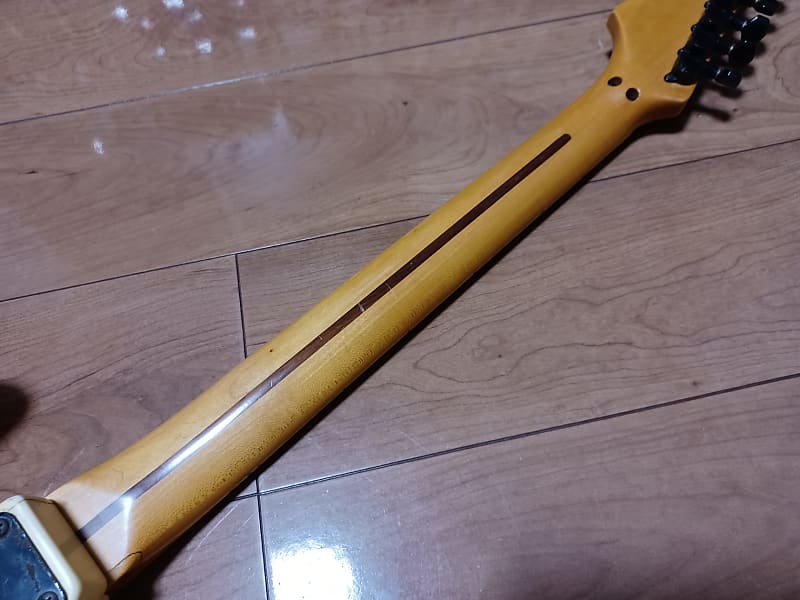 ZEP-Ⅱ by ESP SW-90 ボディ 白 1ハム　フロイドローズ対応 ZEP-Ⅱ SW-90HB 1ハム FLOYD ROSE （ESP ZEP-II Custom SW-90