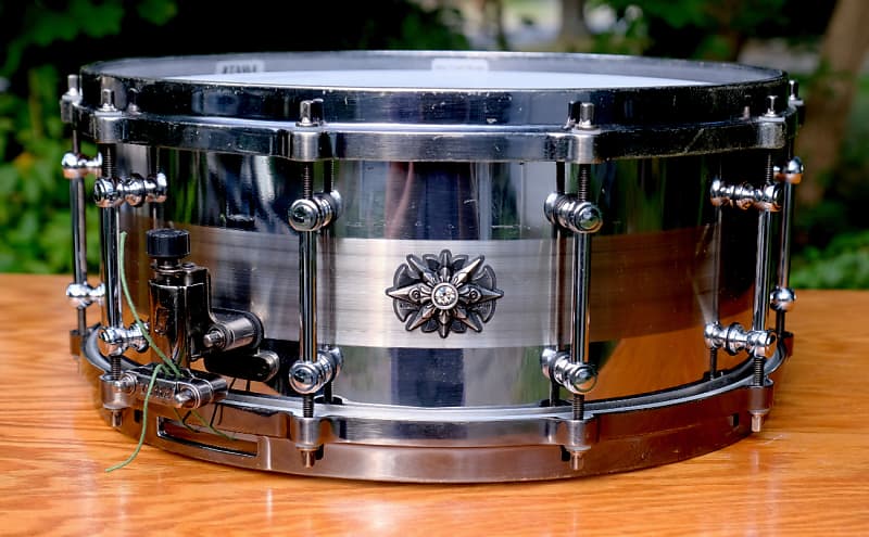 Tama warlord deals spartan snare