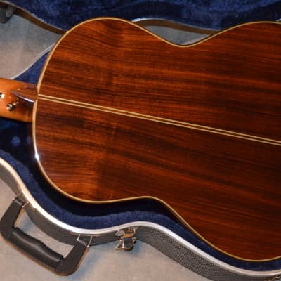 Amalio Burguet 2M=finest classical guitar*handmade in Spain 2014*solid selected tone woods: cedar top/rosewood body*sounds/plays/looks great*LR Baggs Element pickup*perfect for stage/studio or enjoy that superb guitar at home...you'll love it image 7