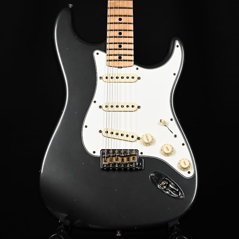 ギター Fender Custom Shop '69 Stratocaster Fender Custom Shop '69 Stratocaster Relic Electric Guitar