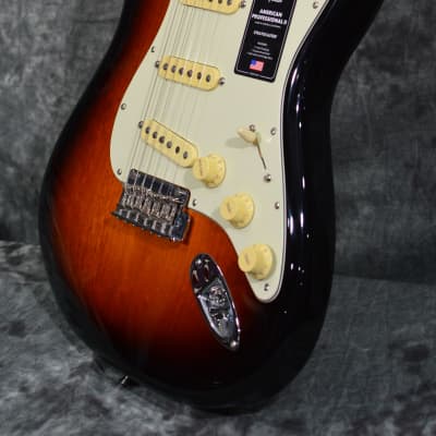 Fender American Professional II Stratocaster 3-Tone Sunburst w/ FREE Same Day Shipping image 6