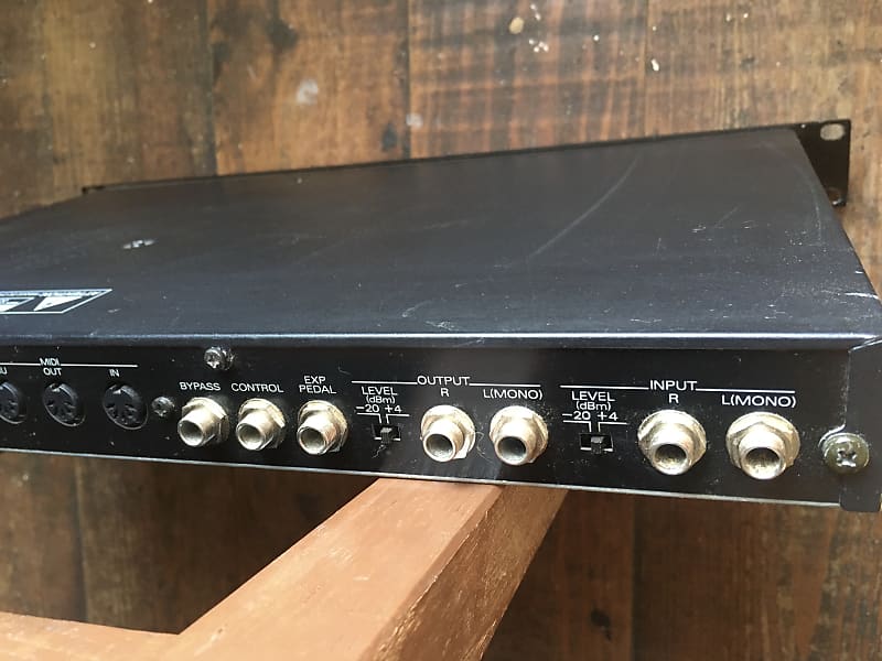 Roland Srv-330 Dimensional space echo - Negro | Reverb Roland Srv-330 Dimensional space echo - Negro | Reverb