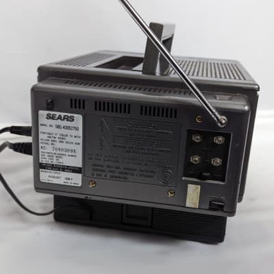 Sears 5 Inch Portable Color TV VHF UHF, AM/FM Radio SR3000 Model 580 - WORKING image 10