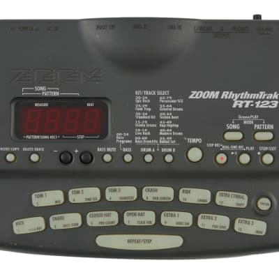 Zoom RhythmTrak RT-123 Drum Machine (Black) [USED]