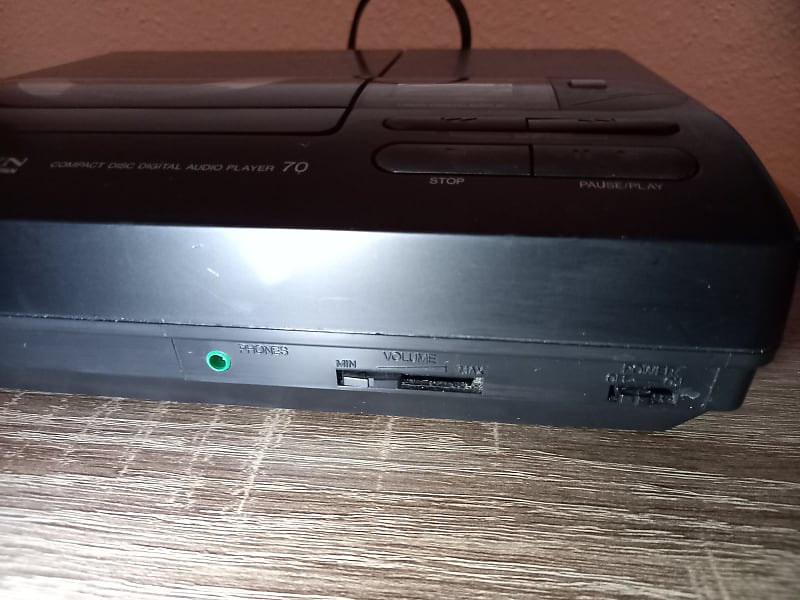 Vintage 1988 Crown Japan Compact Disc Player CD-70 CD Player