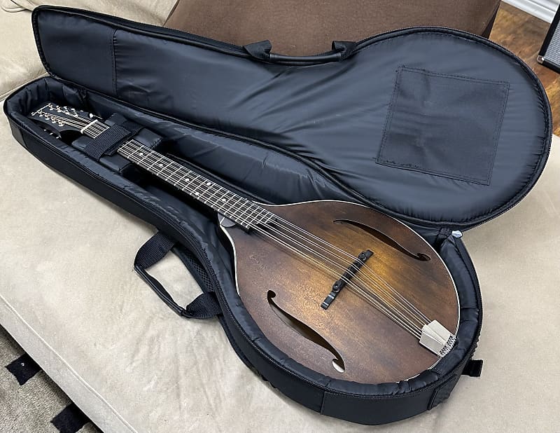 Online shop with a great range of Eastman MDO305 Classic Octave Mandolin &  Gigbag Eastman