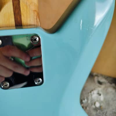 Partscaster Offset Jag-Stang 2000s - full scale - nitro sonic blue image 6