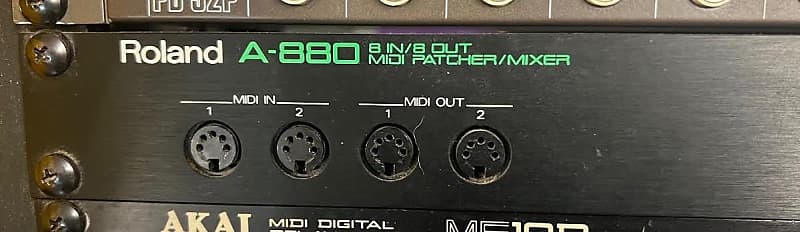Roland A-880 MIDI Patcher Mixer (Consignment) | Reverb