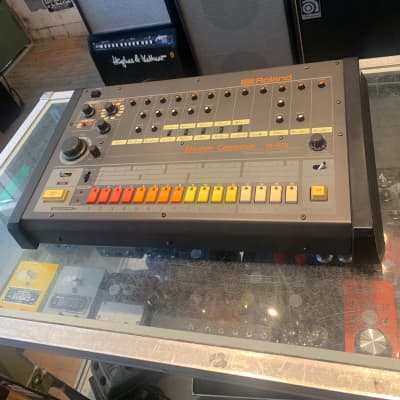 Roland TR-808 Rhythm Composer 1982 - Black