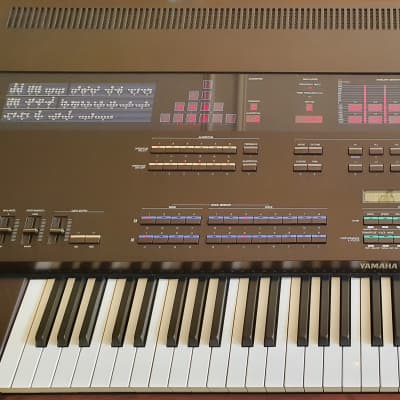 Brand new, ultra rare Yamaha DX1 Synthesizer for sale image 6