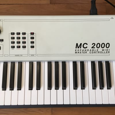 Oberheim MC 2000 Weighted Hammer-Action MIDI Keyboard Controller image 6