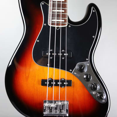Fender American Deluxe Jazz Bass with Rosewood Fretboard 2012 - 3-Color Sunburst image 2