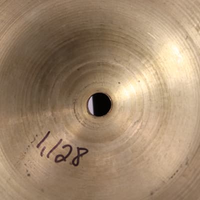 Zildjian 14" New Beat Hi Hat Bottom Cymbal Vintage 1960's 1,128g image 10