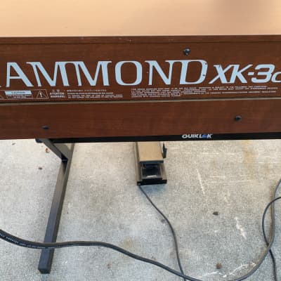 Hammond XK3c Upper and Lower Organ with Expression Pedal and Hammond XK3c Upper and Lower Organ with Expression Pedal and