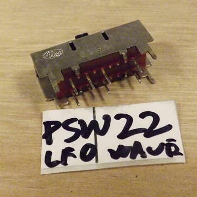 Yamaha CS-5 parts - panel switches image 4