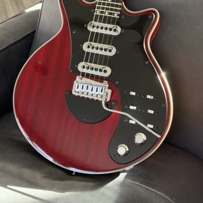 Brian May BMG + FACTORY BAG & Tremolo Bar Red Special Signature Guitar image 1