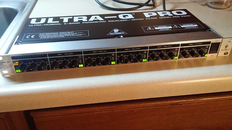 Behringer Ultra-Q Pro PEQ 2200 | Reverb
