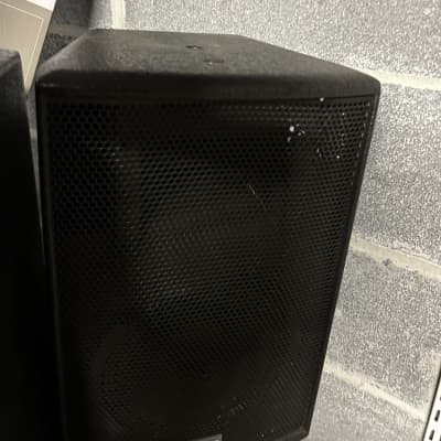 martin audio AQ8 speakers pair image 5