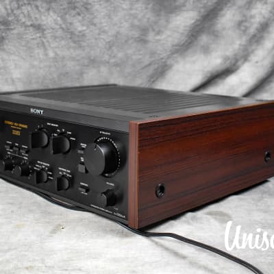 Sony TA-F333ESX Integrated Stereo Amplifier in Excellent Condition