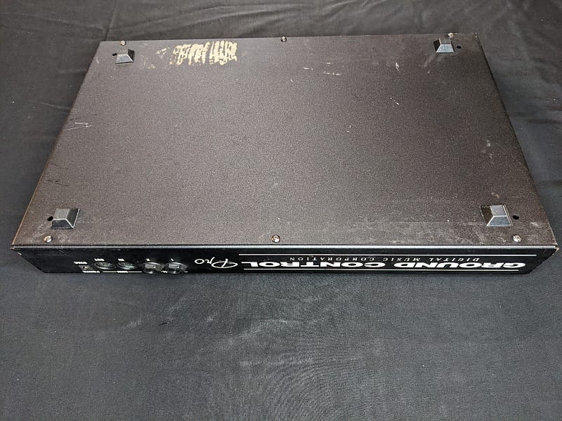 グランドコントロール プロ&スイッチャーGCX Voodoo Lab Ground Control Pro, GCX Audio Switcher with 25