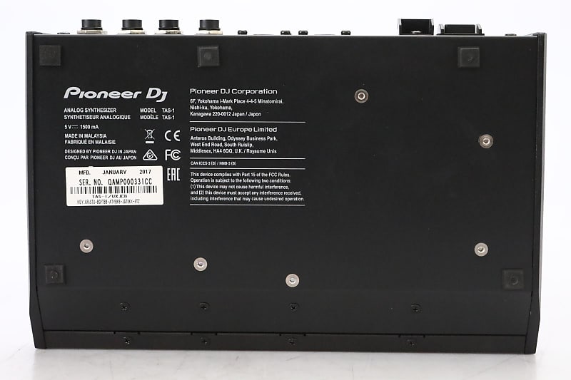 Pioneer DJ Toraiz AS-1 Monophonic Analog Synthesizer w/ Box Pioneer DJ Toraiz AS-1 Monophonic Analog Synthesizer w/ Box