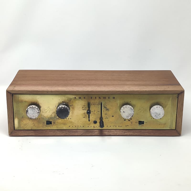 The Fisher 50-c-3 1950&#039;s - Walnut and brass  			