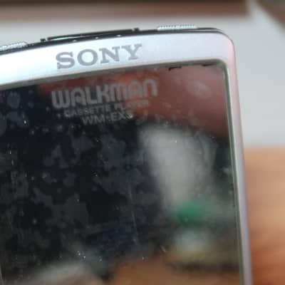 Sony WM-EX5 Walkman Cassette Player With Remote + Battery Holder