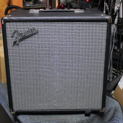 Warwick Blue Cab 20 - Combo Bass Amp. passive and active | Reverb