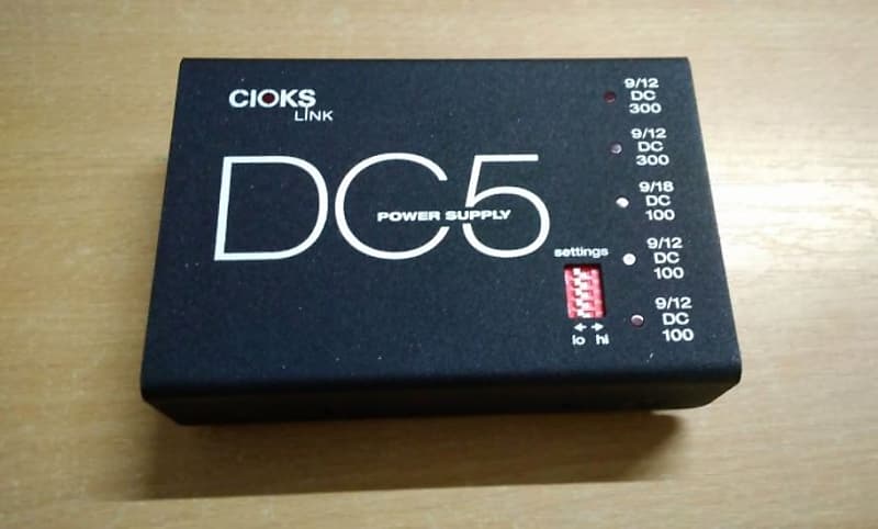CIOKS Dc5 Link v1.2 Power Supply 5 Isolated Outlets w/ Original box & paperwork image 1