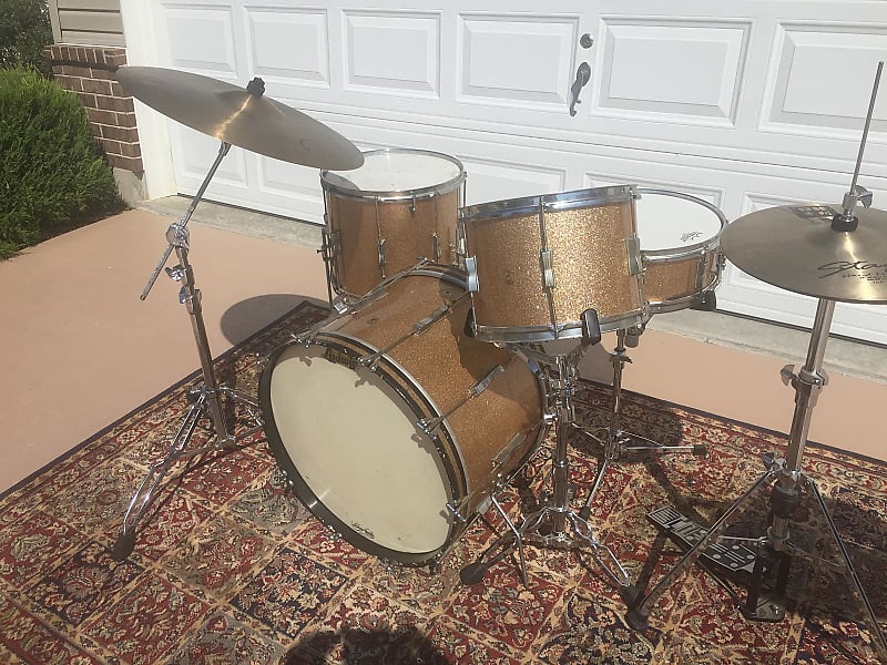 Ludwig No. 996 Club Date Outfit 13" / 15" / 22" Drum Set 1960s image 4