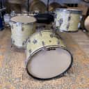 Ludwig No. 980 Super Classic Outfit 9x13 / 16x16 / 14x22" Drum Set (3-Ply) with Keystone Badges - 1960s - White Marine Pearl
