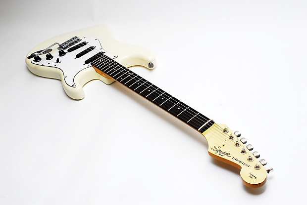 Fender（Squier）Stratocaster ホワイト Eシリアル Squier by Fender MIJ Squier Stratocaster Strat E Series