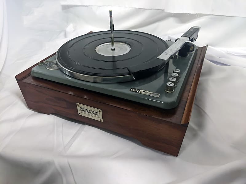 ELAC Miracord 10 H 16 33 45 78 RPM Turntable Record Player Germany  Pickering DLE Cartridge Walnut