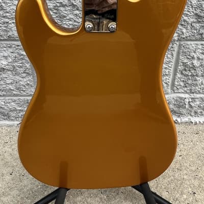 GAMMA Custom Bass Guitar T23-02, 4-String Delta Star Model, Lava Gold image 6