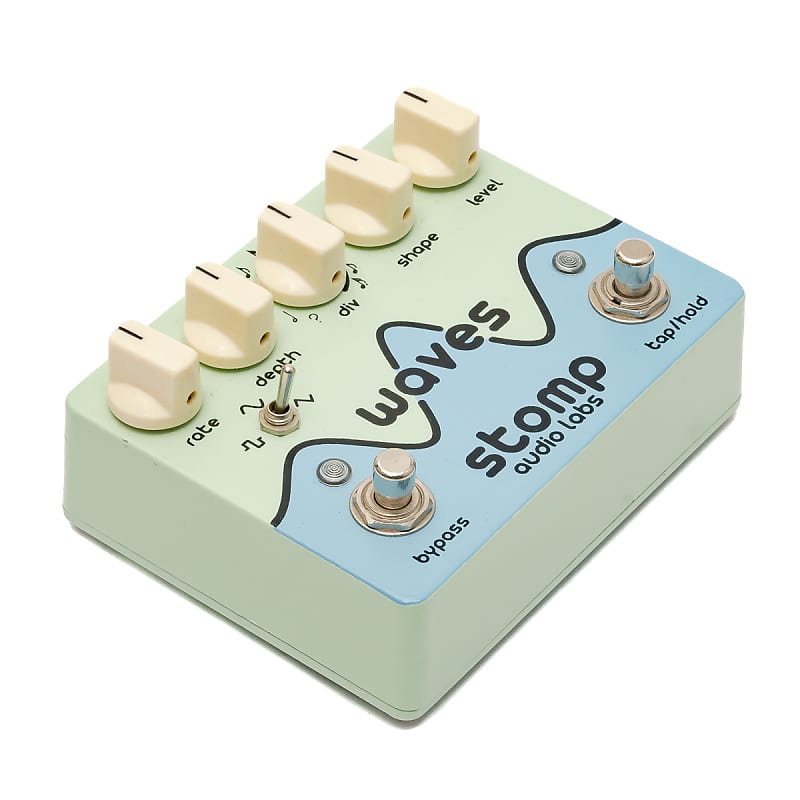 Stomp Audio Labs - Waves - Tremolo Pedal with Tap/Hold
