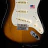 Fender Eric Johnson Stratocaster® 2-Color Sunburst, Maple (725)