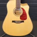 Seagull Performer CW Flame Maple with Case