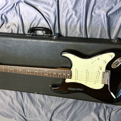 Fender Stratocaster Made in Japan MIJ (1962 reissue) HARD CASE 1996 - Black image 11