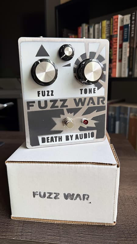 Death By Audio Fuzz War