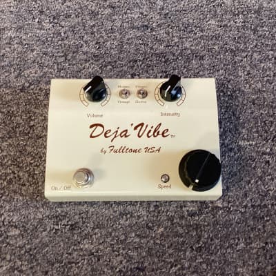 Photo Cell Killer! Mojo Hand Luna Vibe--World Class Swirl | Reverb