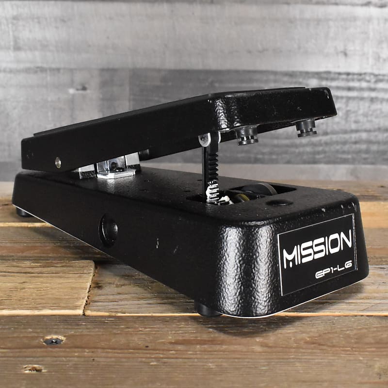 PreOwned Line 6 Mission Engineering EP1L6 Expression Pedal Reverb