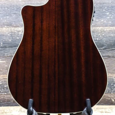 Fender Kingman Bass SCE Natural Dreadnought Cutaway Acoustic Electric Bass w/Case image 4