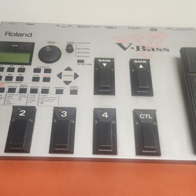 Roland V-Bass Bass Guitar Synthesizer Synth Effects Unit