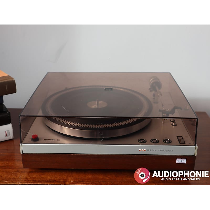 Philips 212 Electronic Turntable Reverb