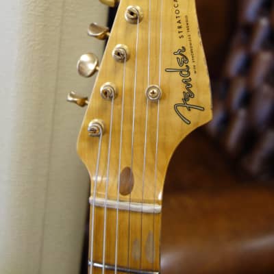 Fender Limited Edition '55 Bone Tone Strat Relic Aged Honey Blonde Gold Hardware image 3