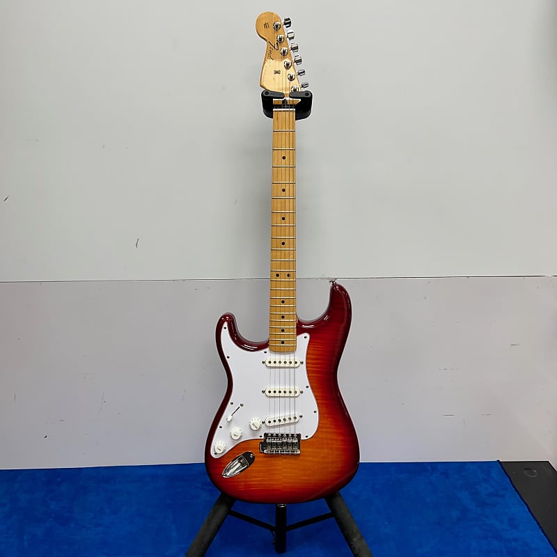 美品 Fender Mexico Standard ストラト レフティ - エレキギター