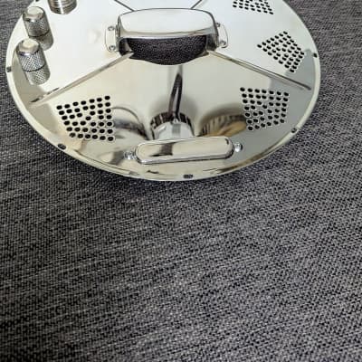 National Reso-Phonic Hot plate image 2
